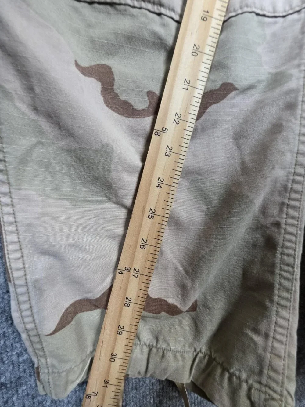 Vintage US Army Pants Mens Large Camo Desert Camouflage Military Stained 90s